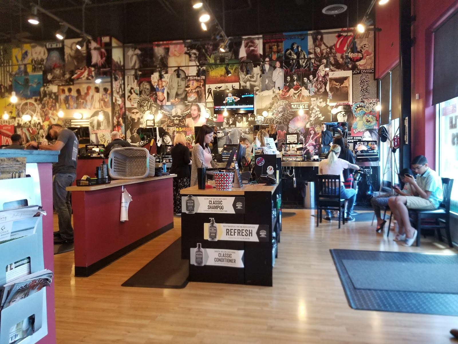 Floyd's 99 Barbershop, photo 3