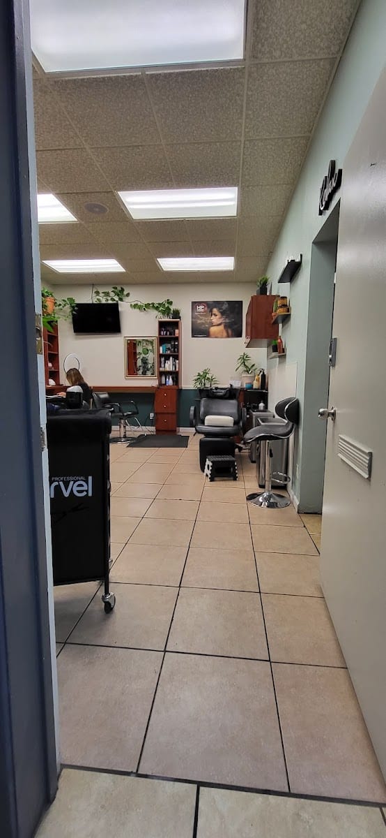 702 Hair Studio, photo 2
