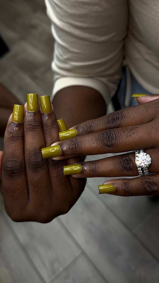 Hudson beauty salon