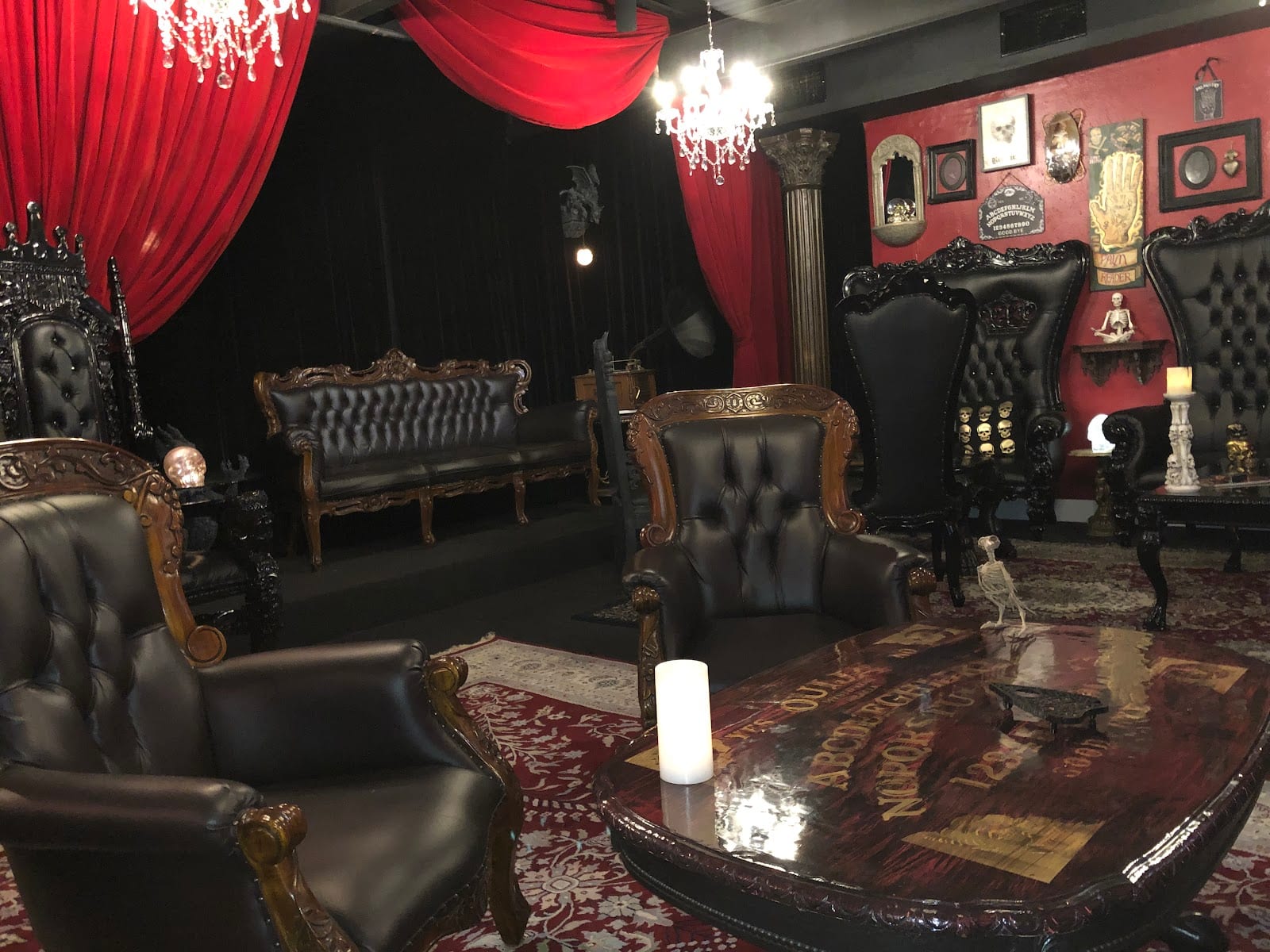 SpookEasy Lounge, photo 2