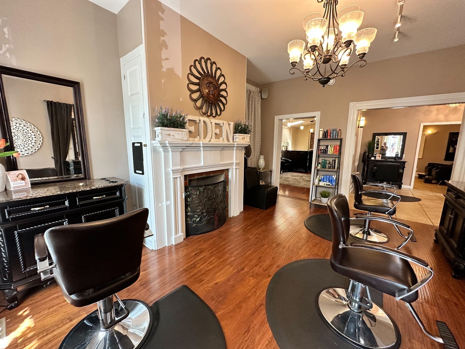 Eden Organics Salon & Spa, photo 4
