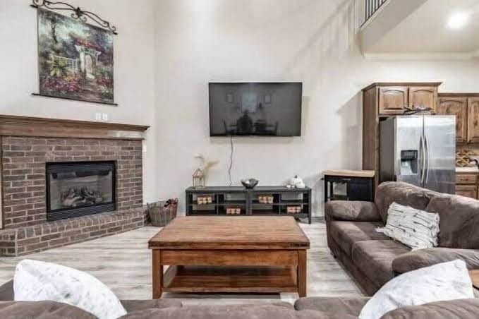 Pet Friendly 4BR House Near Top Restaurants & Breweries