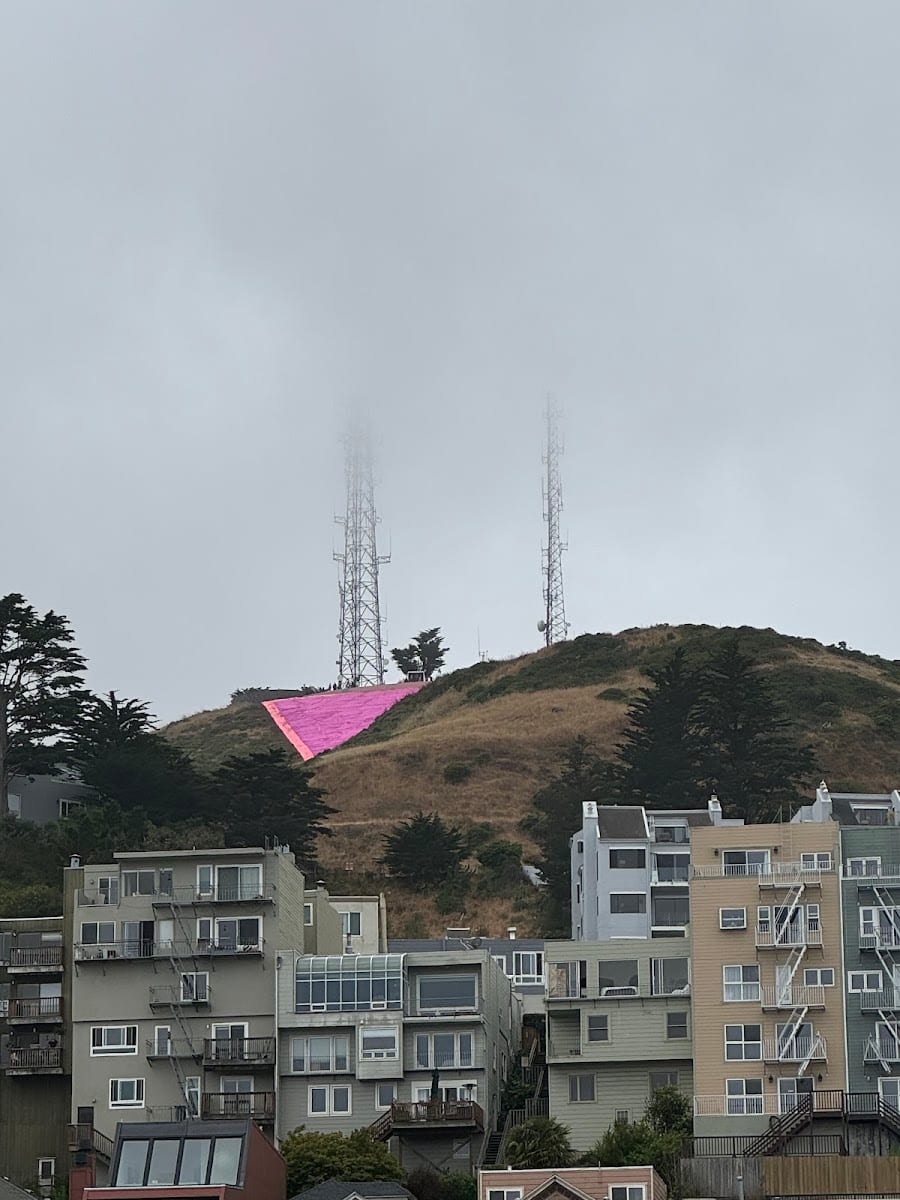 Kite Hill, photo 3