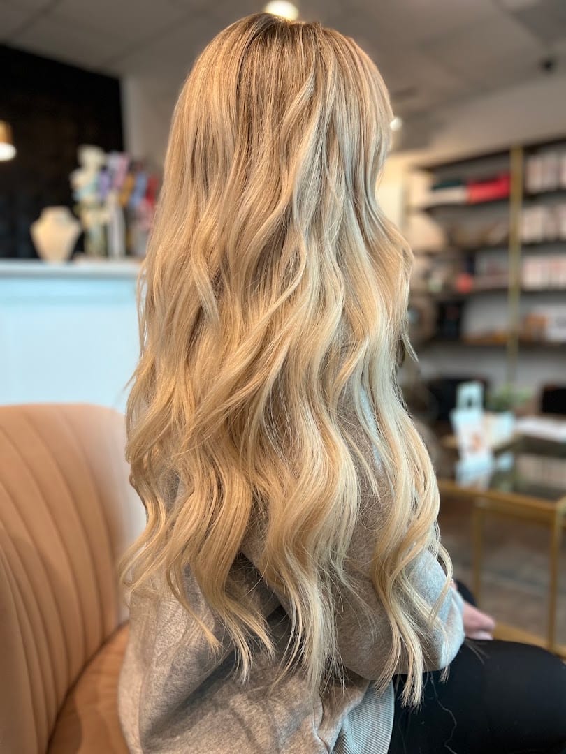 Hair by Angelina @ Main Muse Salon, photo 4