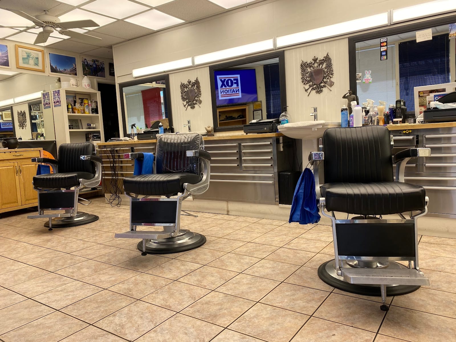 Jerry's Barber Shop