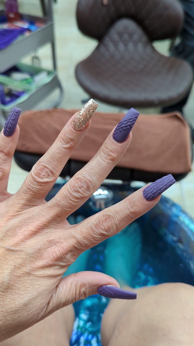 Love Diamond Nails, photo 3