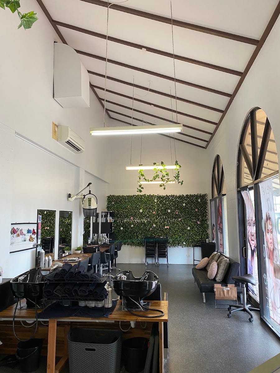 La Pelo Tienda Hair & Beauty