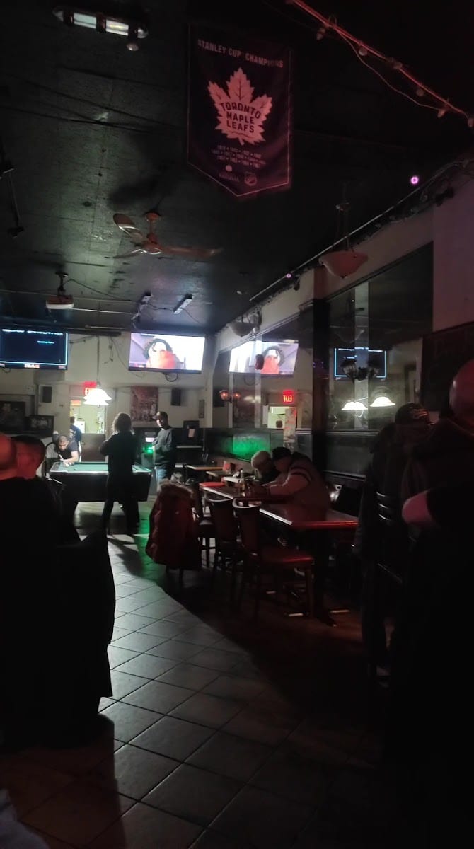 Triple Tree Sports Bar & Grill, photo 2