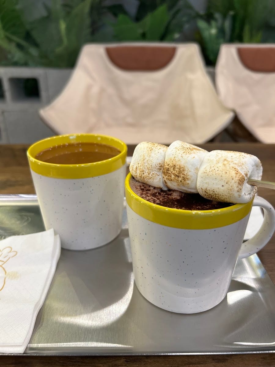 Diamond Coffee N’ Pastry