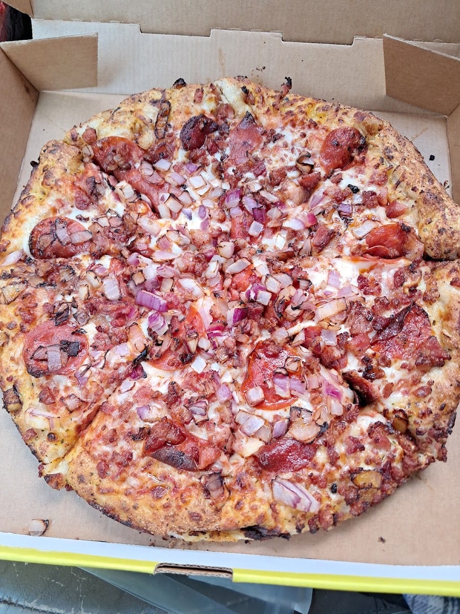 Hungry Howie's Pizza & Subs, photo 4