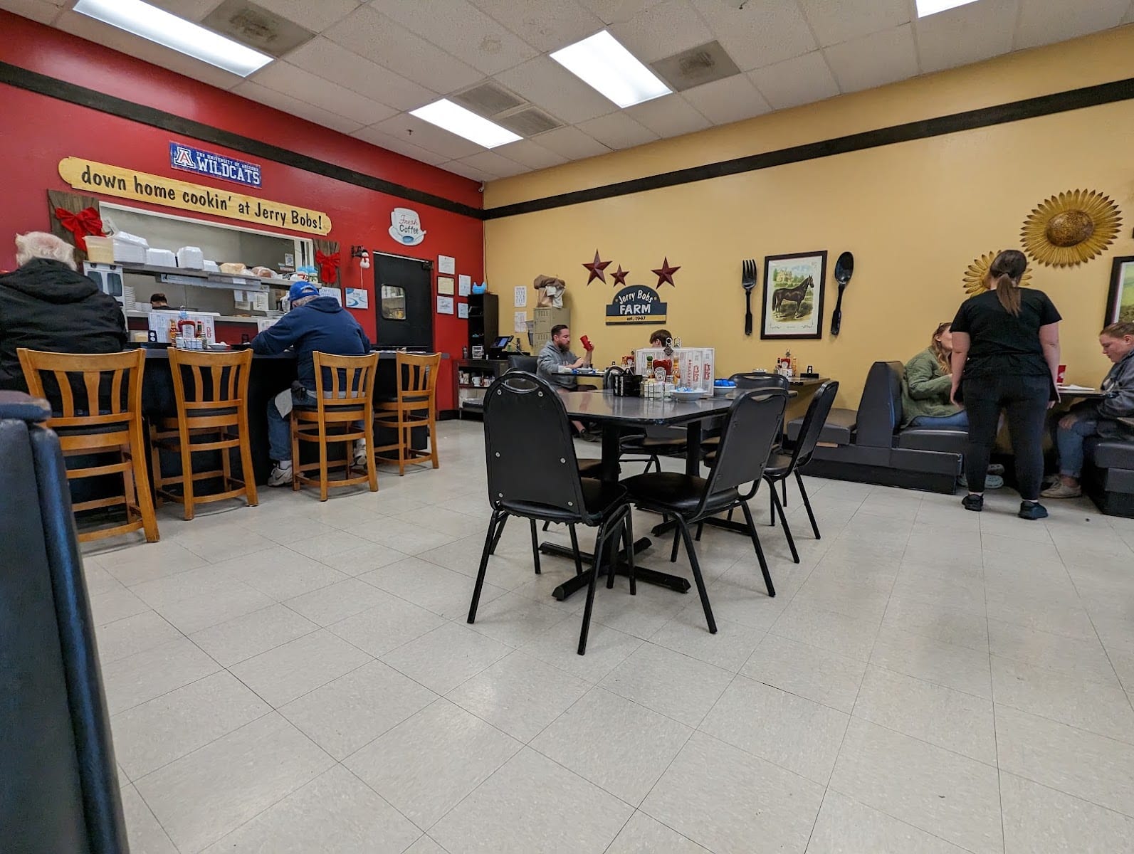 Jerry Bob's Family Restaurant, photo 2