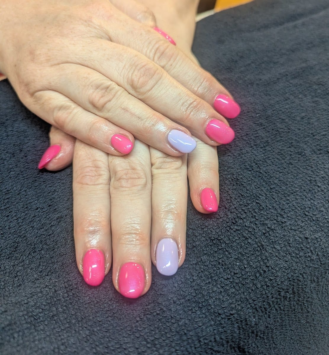 ALEEZA's HAIR 'n' NAIL WORKS, photo 3