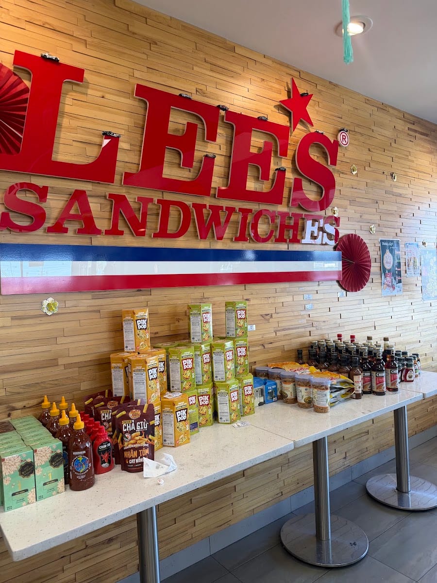 Lee's Sandwiches