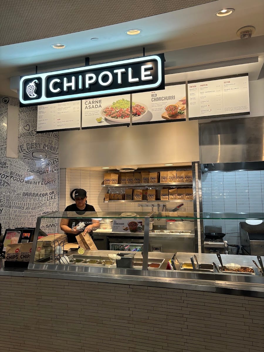 Chipotle Mexican Grill, photo 2