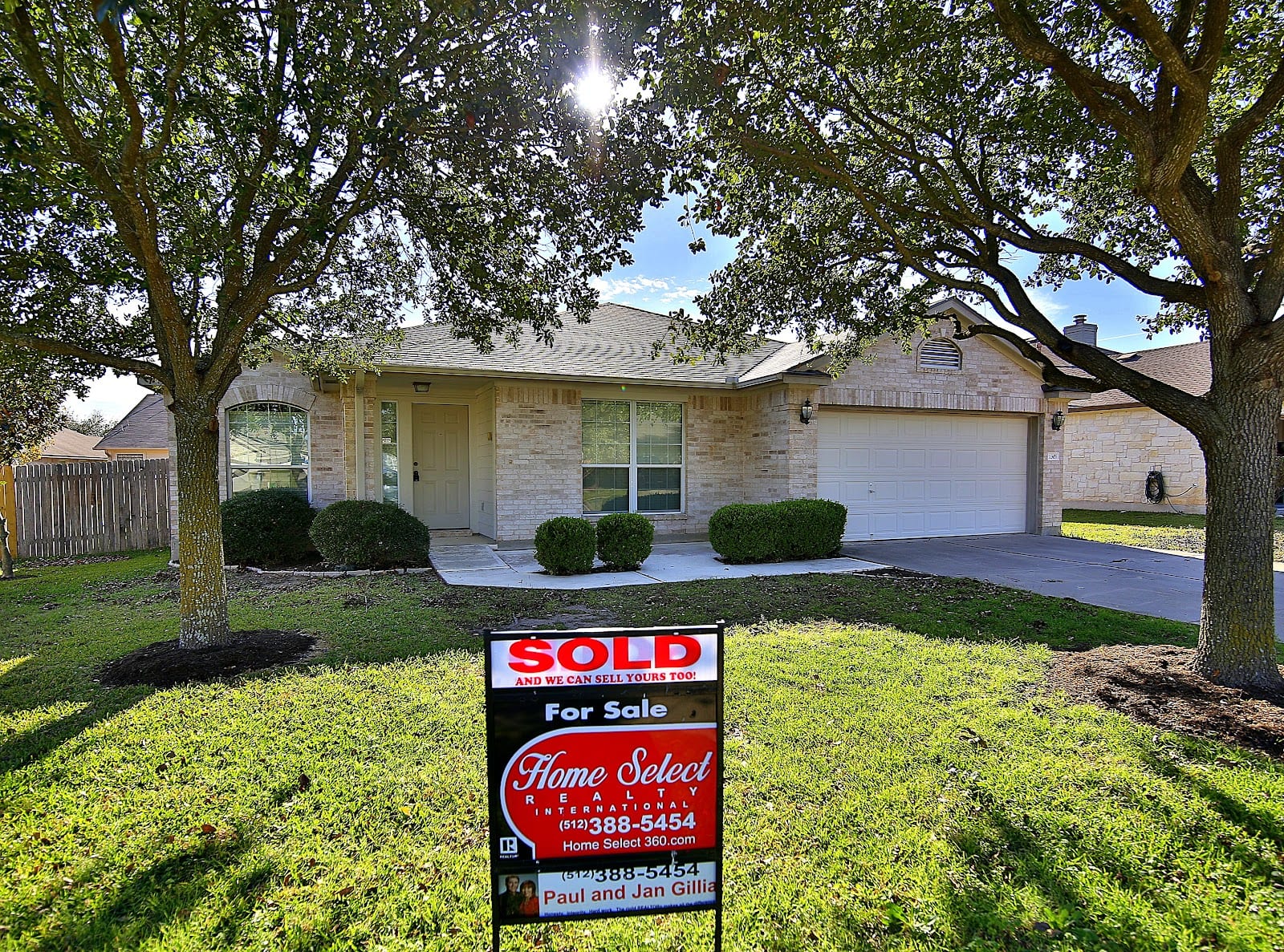 Home Select Realty, photo 4