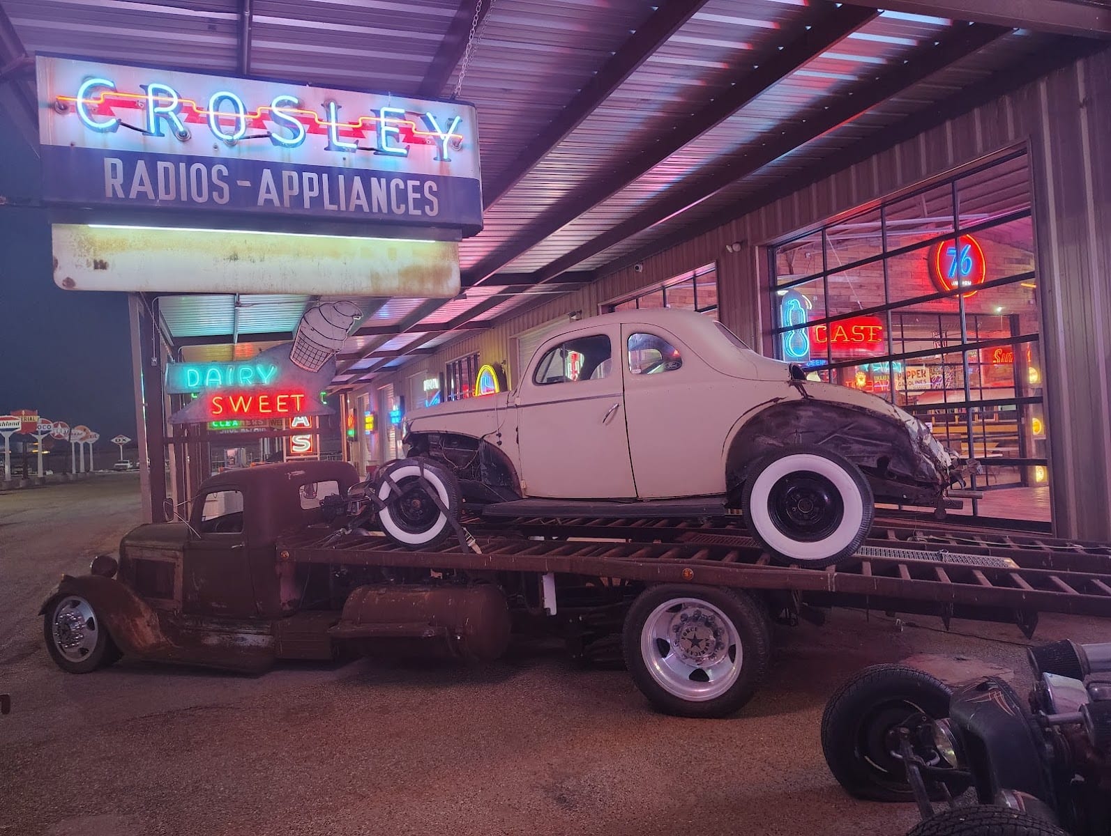 Rev Limit Customs / Lubbock Custom Hot Rods, photo 4