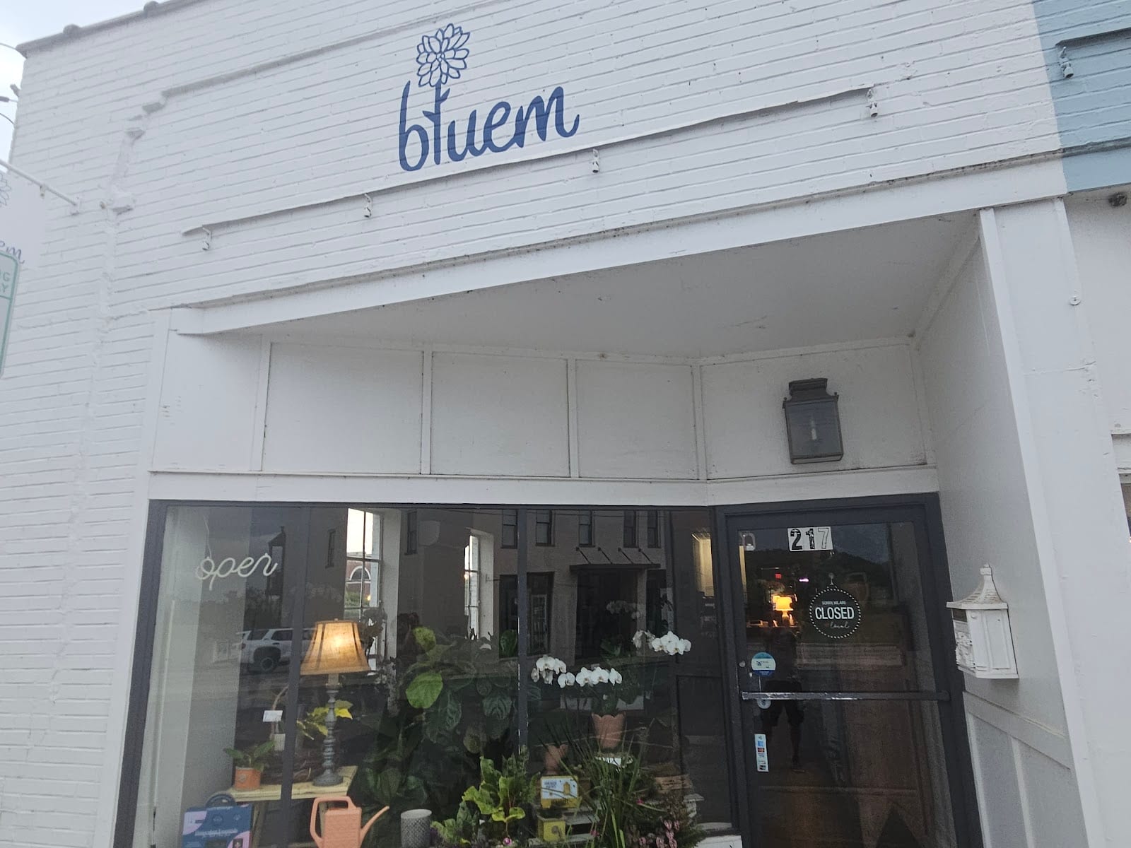 Bluem