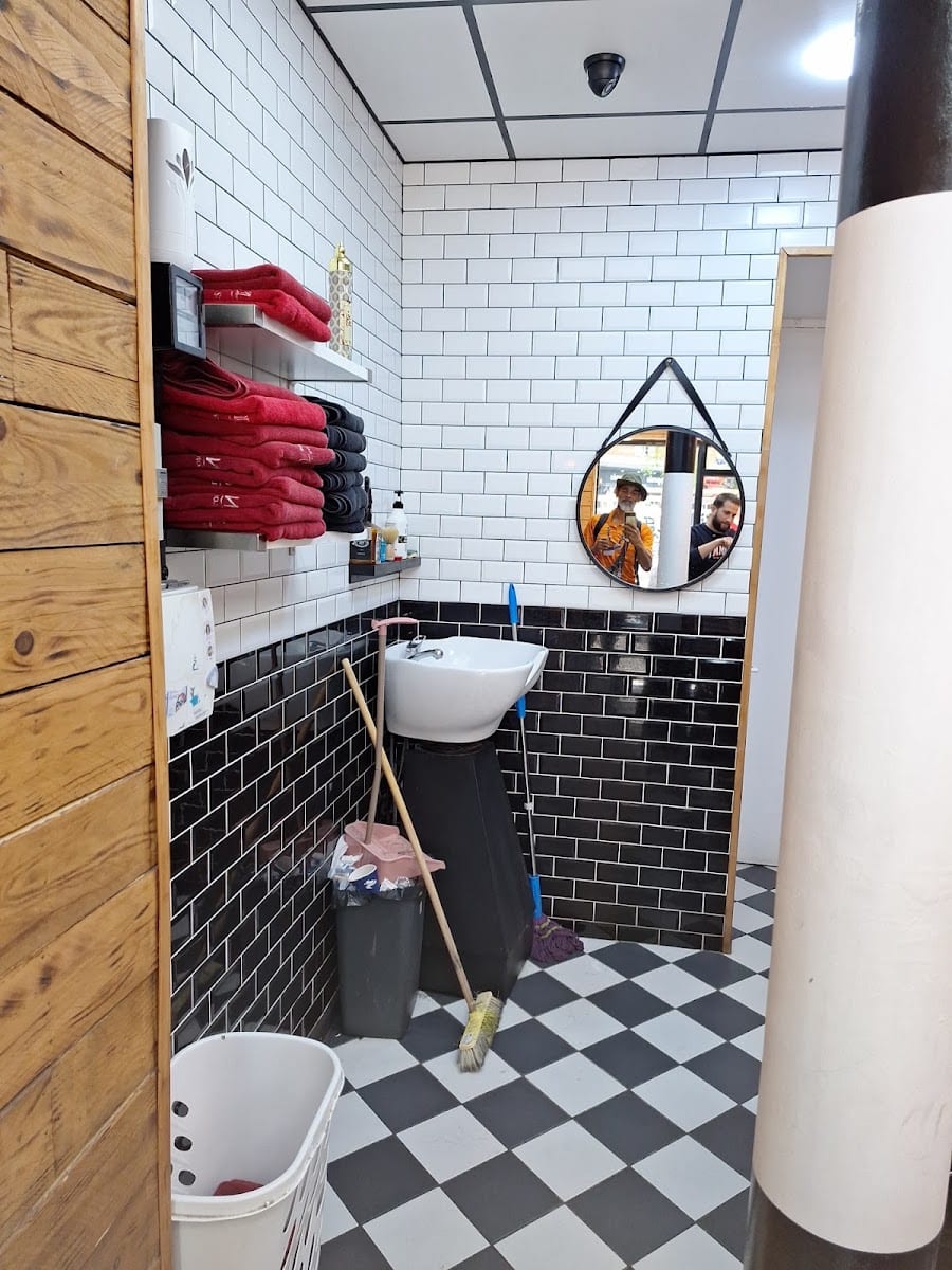 Barber Shop, photo 3