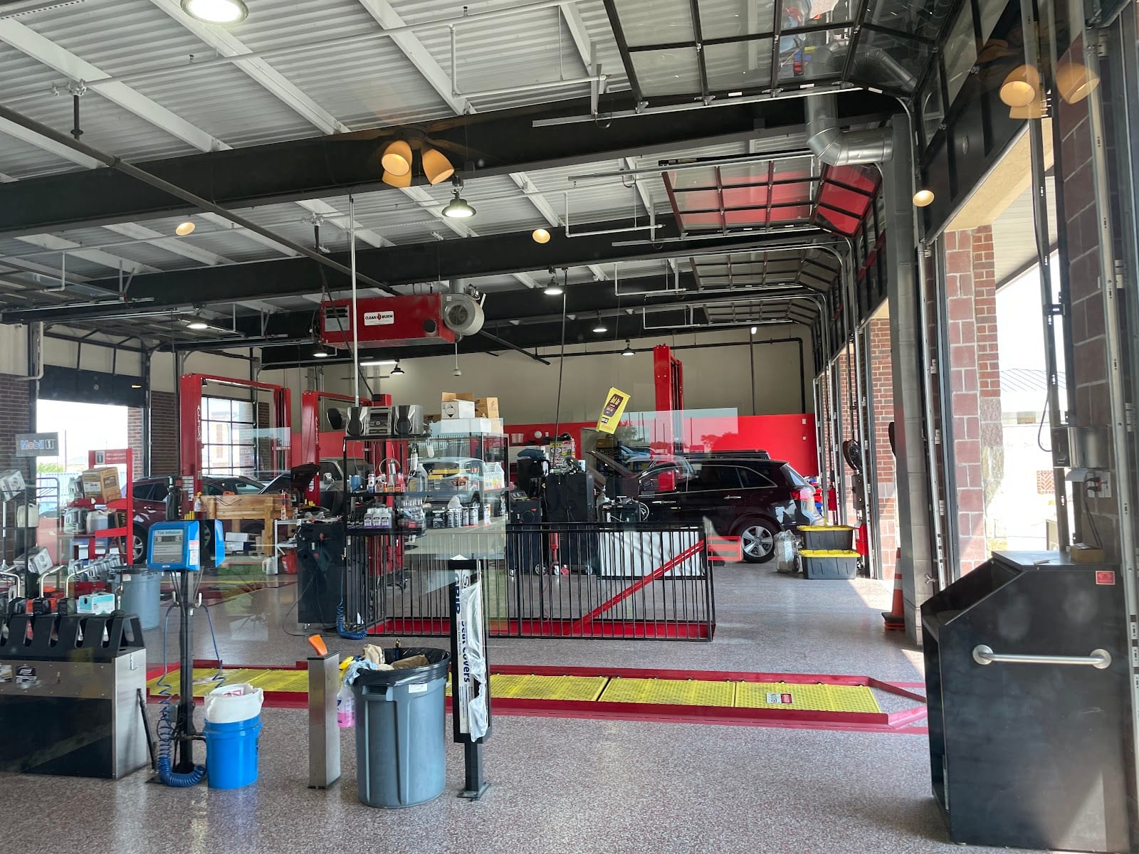 Kwik Kar - Panther Creek, photo 4