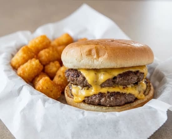 Arnold's of Belton - Famous Homemade Hamburgers, photo 3