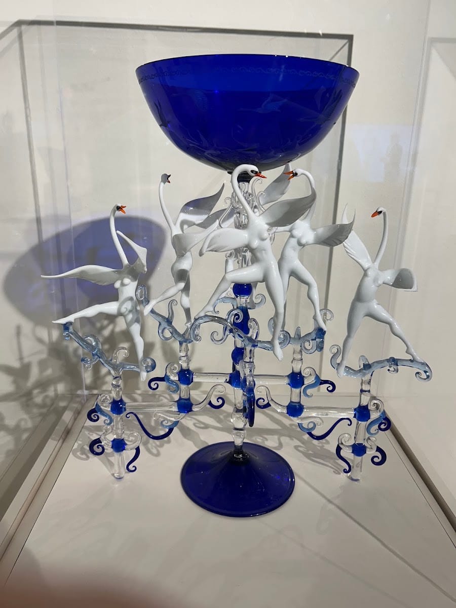Richard & Barbara Basch Gallery, photo 3