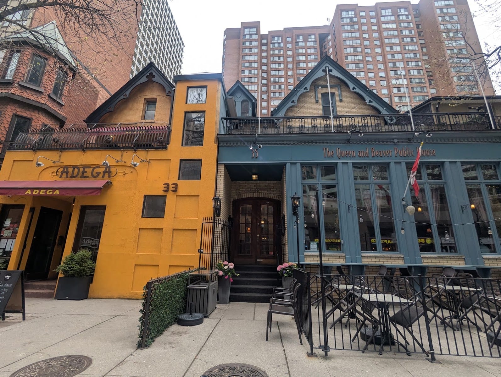The Queen & Beaver Public House, photo 3