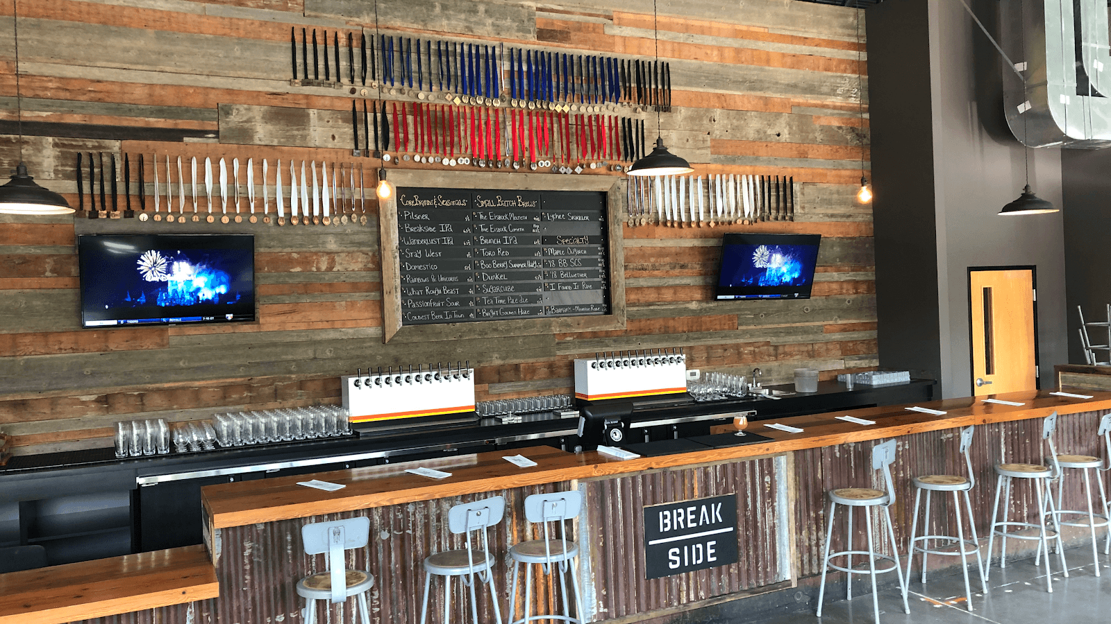 Breakside Tap Room, photo 2
