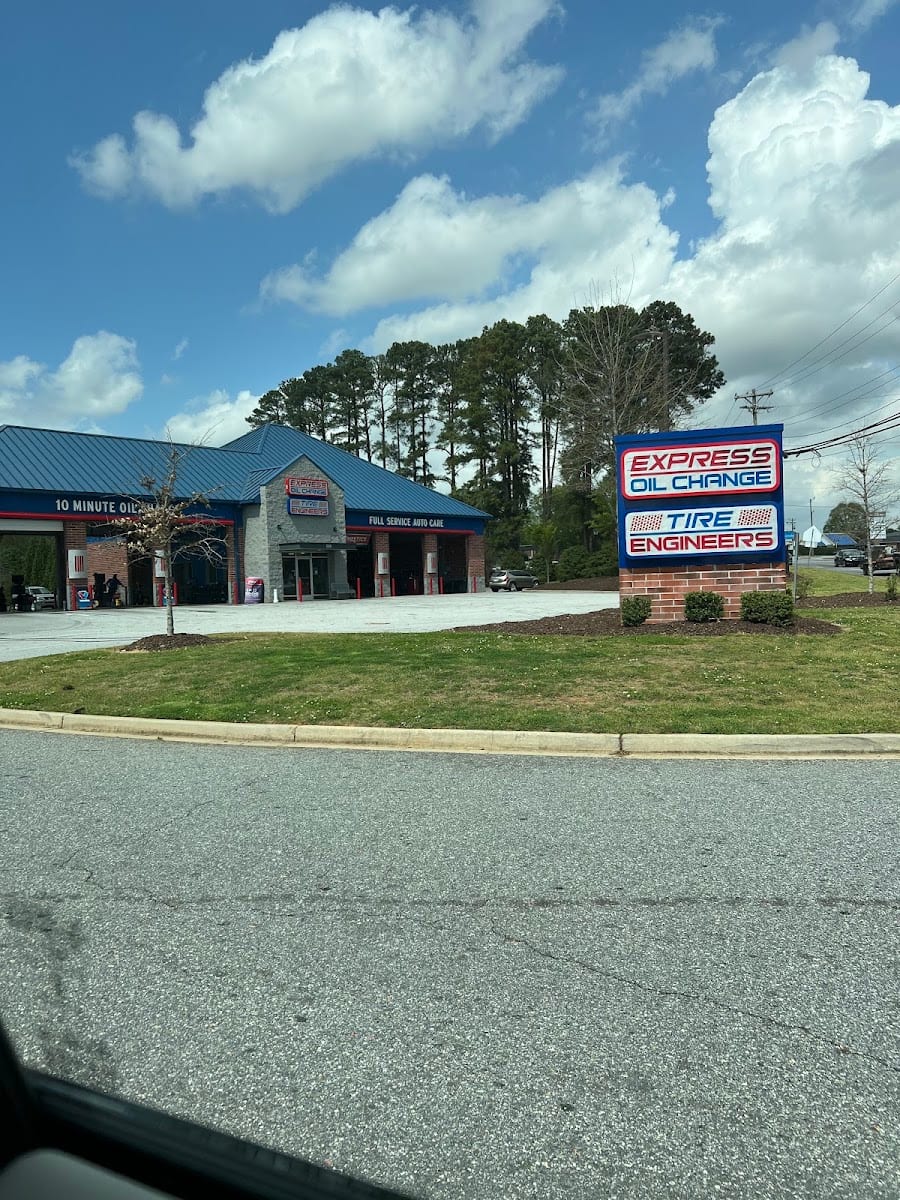 Express Oil Change & Tire Engineers, photo 4