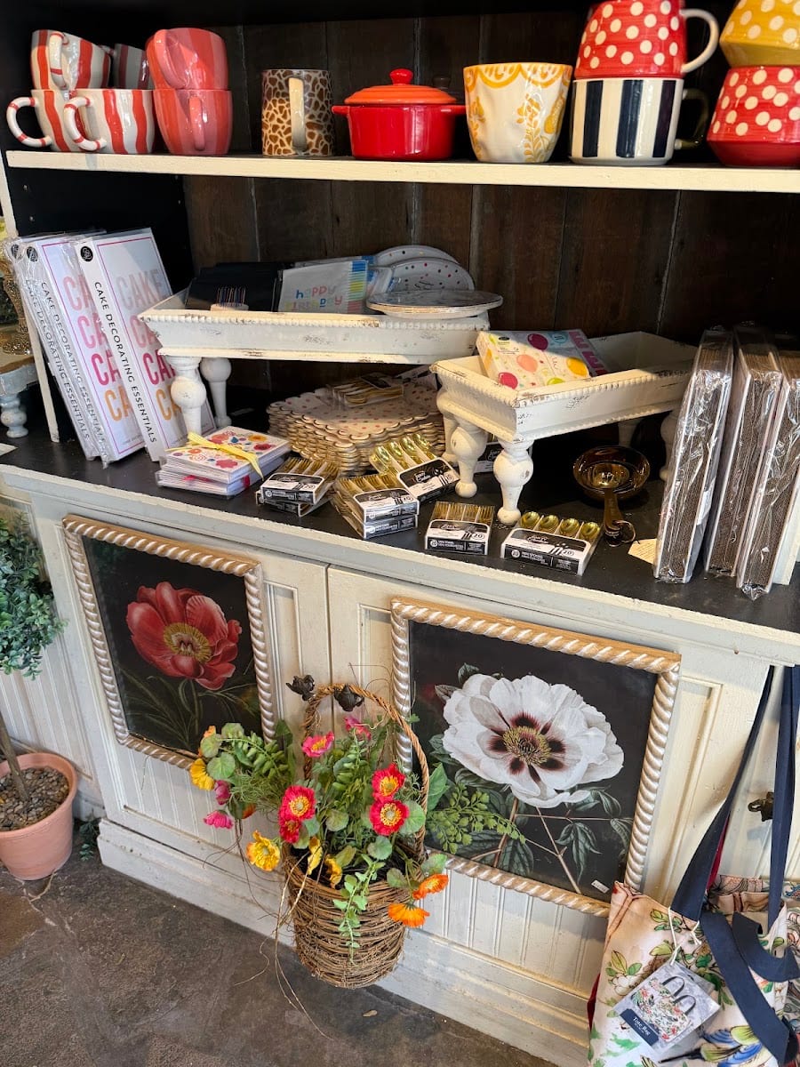 Phipps Bakery & Dessert Shop