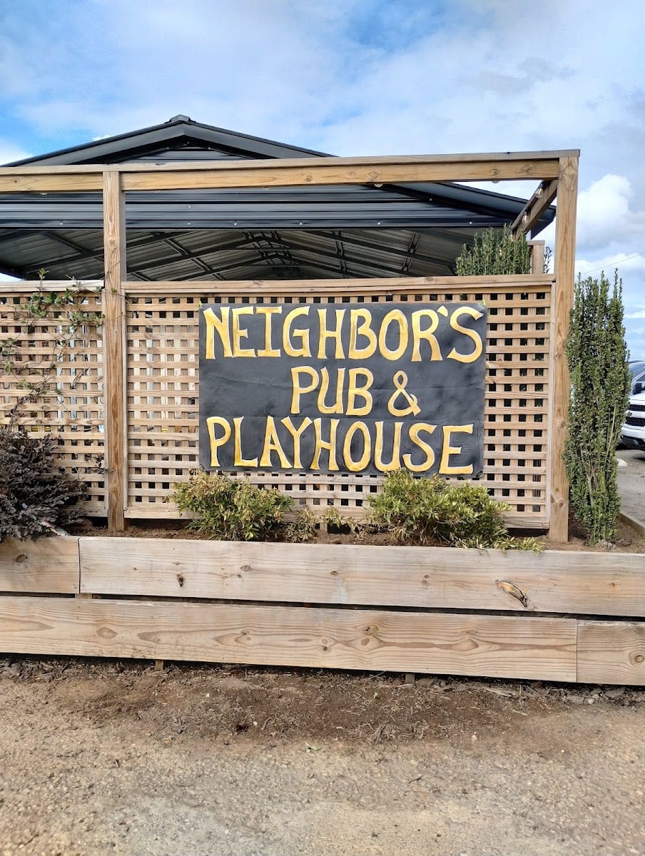 Neighbors Pub and Playhouse, photo 4