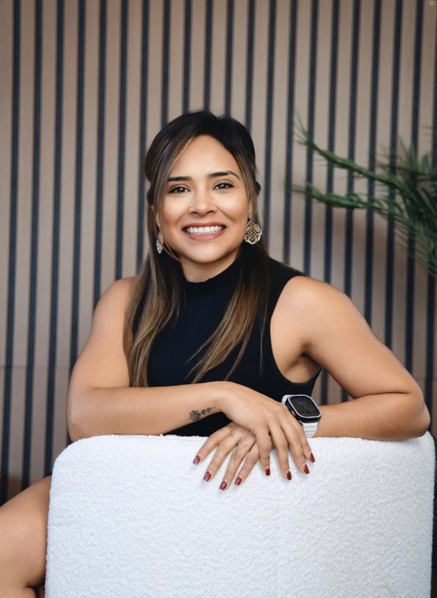 Cendi Rangel, Realtor & Notary