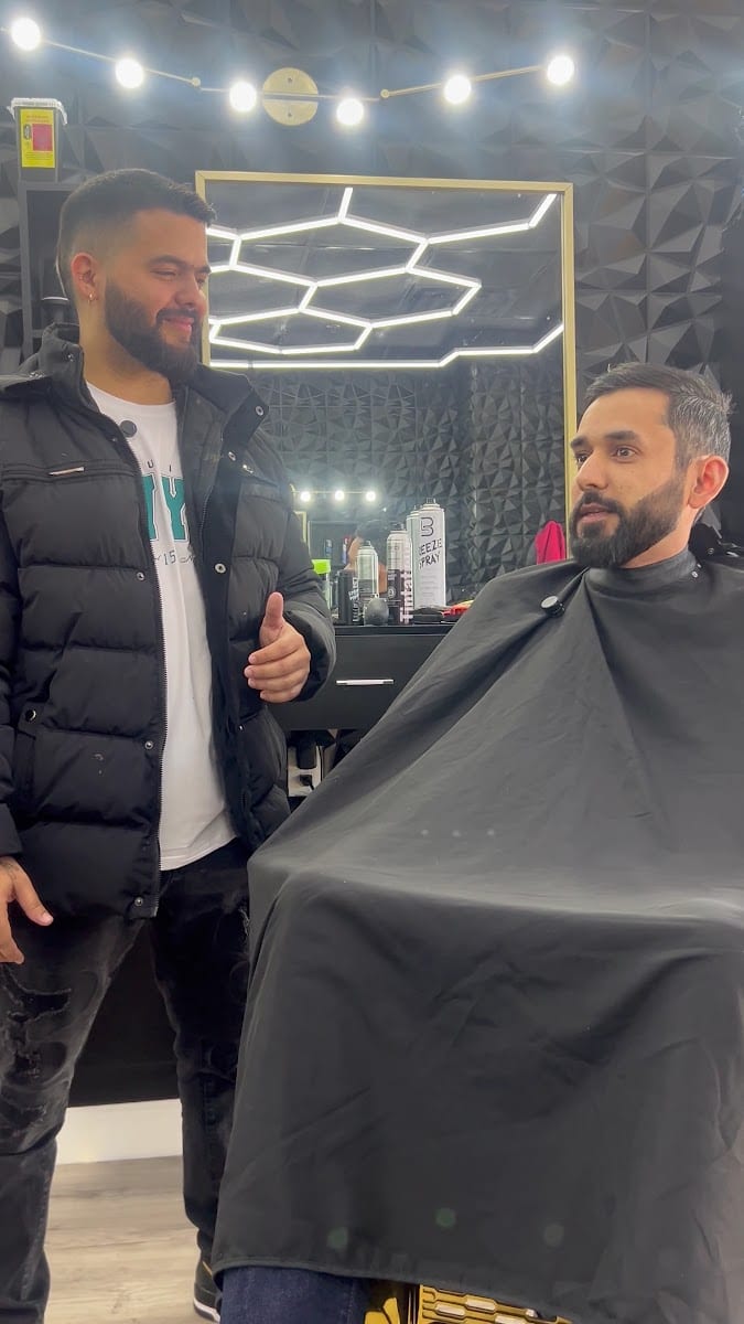 Bro's Vicent Cross Roads | Barbershop & Salon, photo 3
