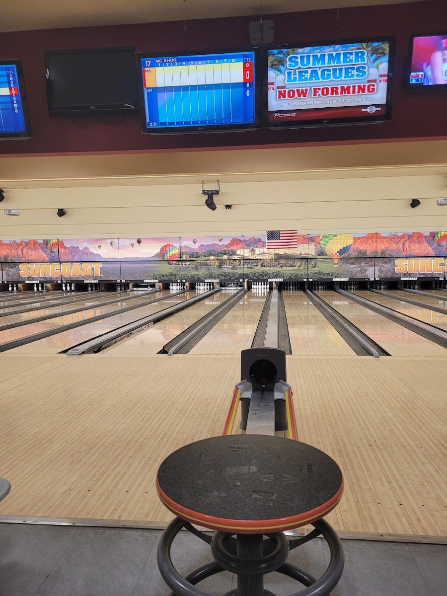 Suncoast Lanes, photo 3