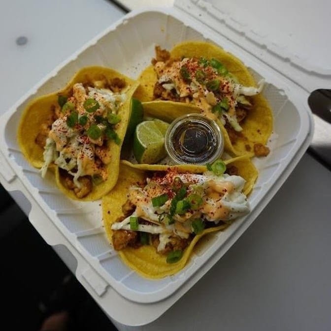 CHOW Food Truck, photo 2
