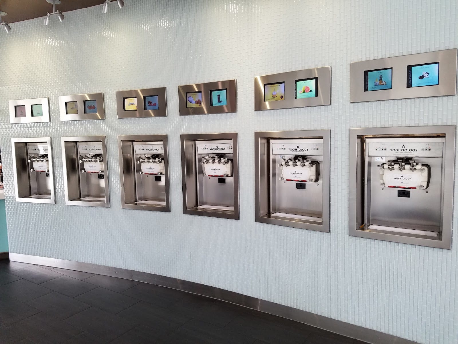 Yogurtology, photo 4