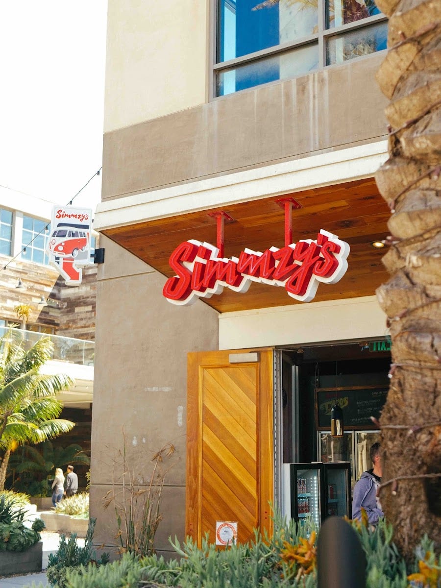 Simmzy's Restaurant Huntington Beach, photo 2