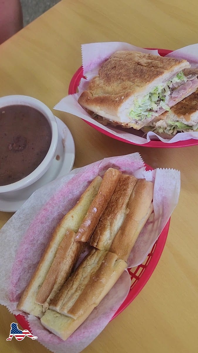West Tampa Sandwich Shop, photo 3
