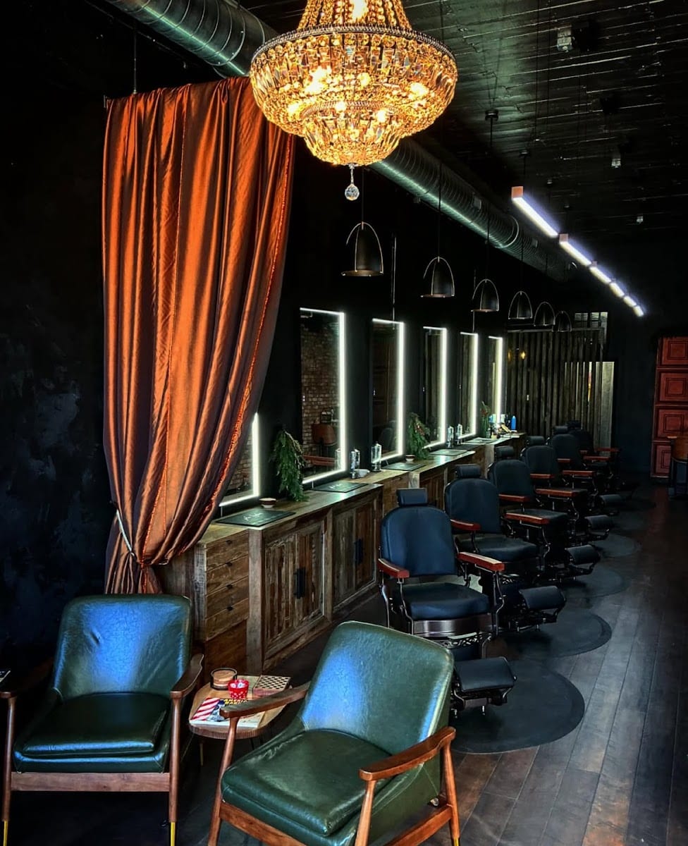 ROGUE FERRUM ARTISAN BARBER CO., photo 2
