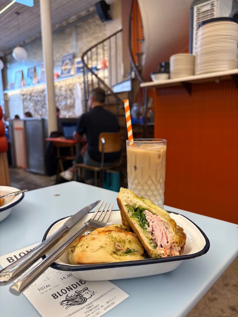 Blondie Coffee Shop, photo 4