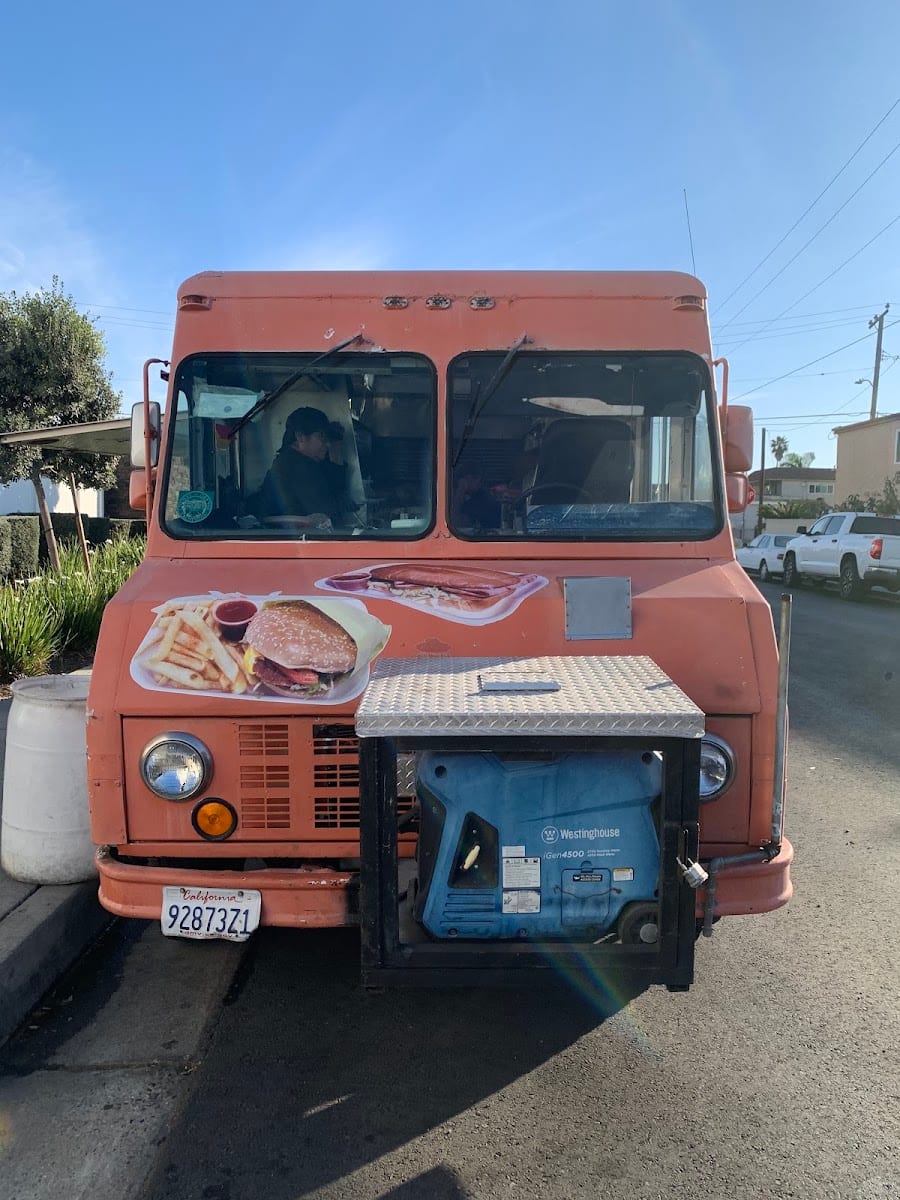 Oscar's Food Truck, photo 2