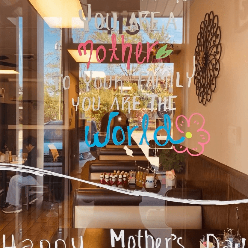 Lily's Cafe, photo 2