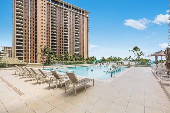 Resort life at a low price- Ilikai Hotel - Apartment, photo 2