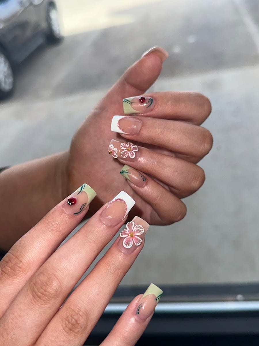 Royal Nails Beauty Spa - ( BEST NAILS SPA TEXAS TECH TERRACE), photo 4