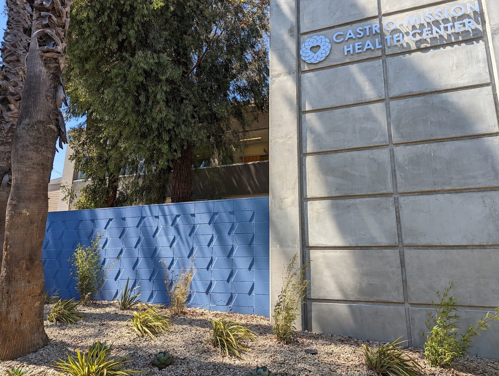 Castro-Mission Health Center, photo 2