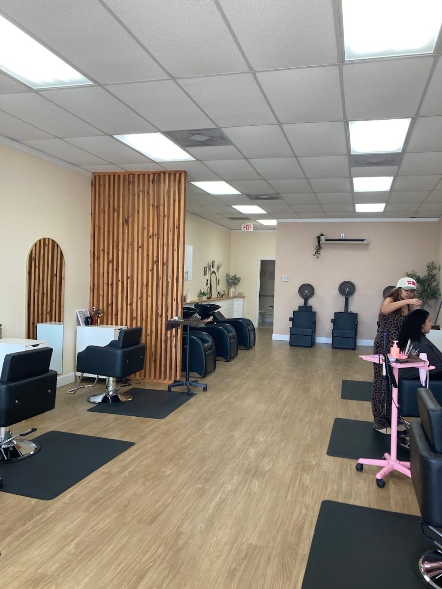 Honey Hair Culture Salon, photo 2