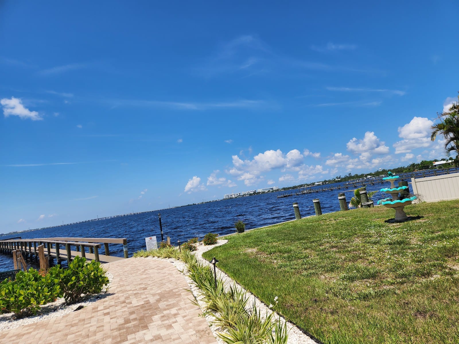 Manatee Estates & Investments LLC, photo 2