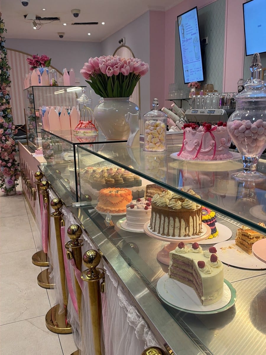 Besties Bakery Paris 9