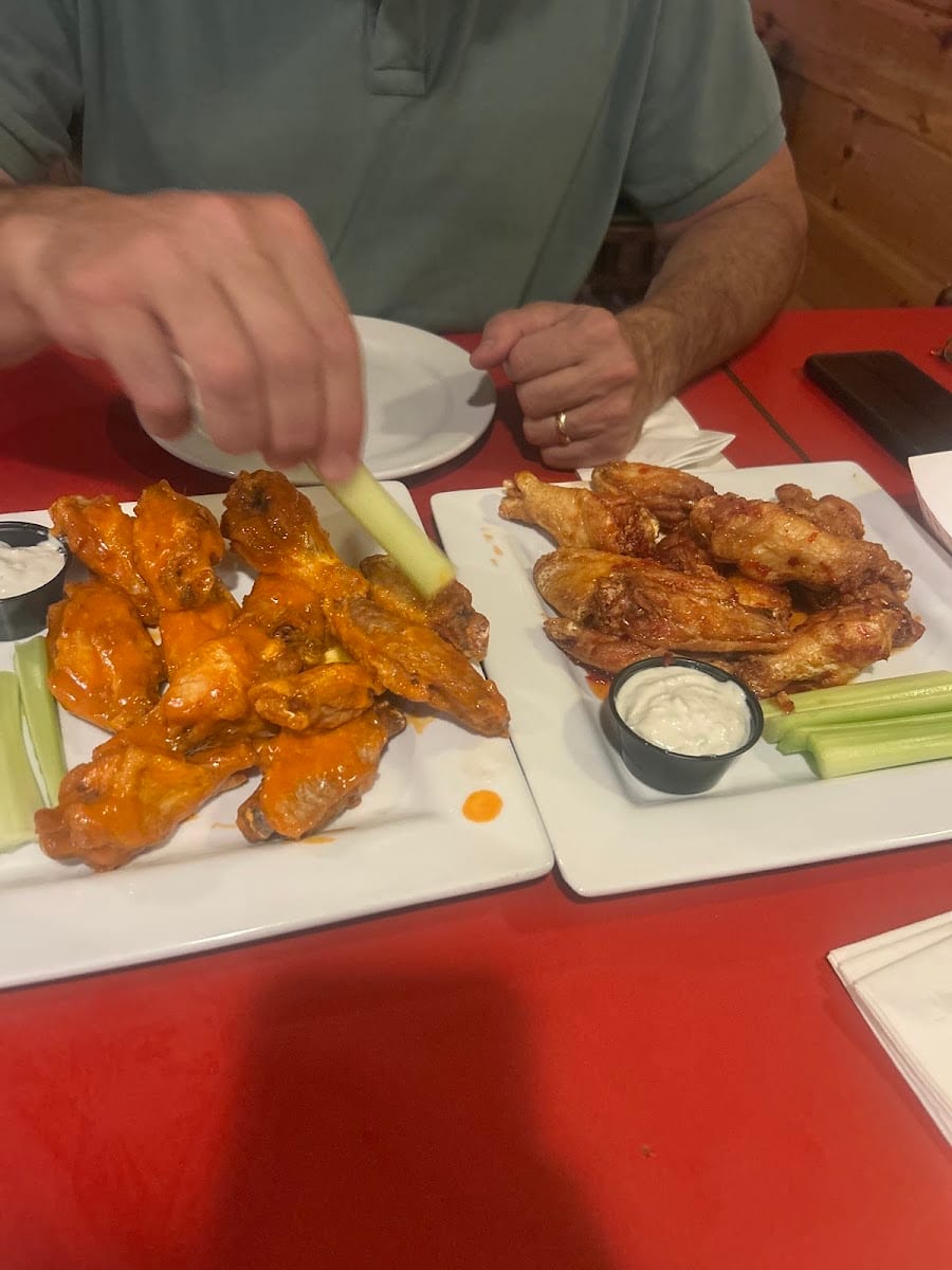 Dicky's Corner Pub, photo 4
