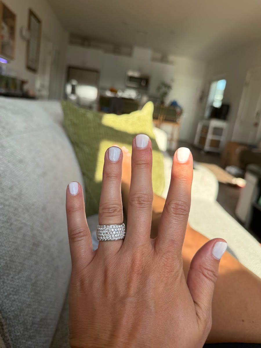 Glam Nail Bar