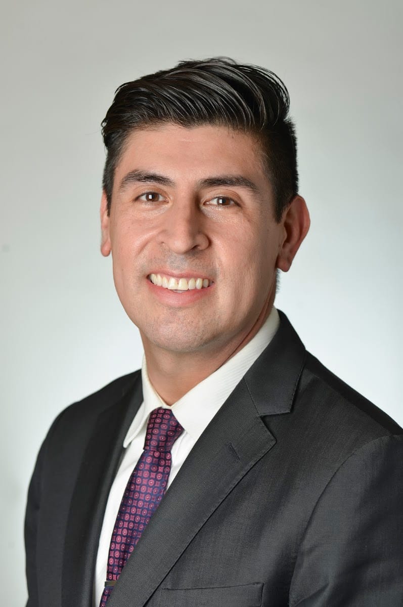 Paulo Corro- Coldwell Banker Brokers of the Valley